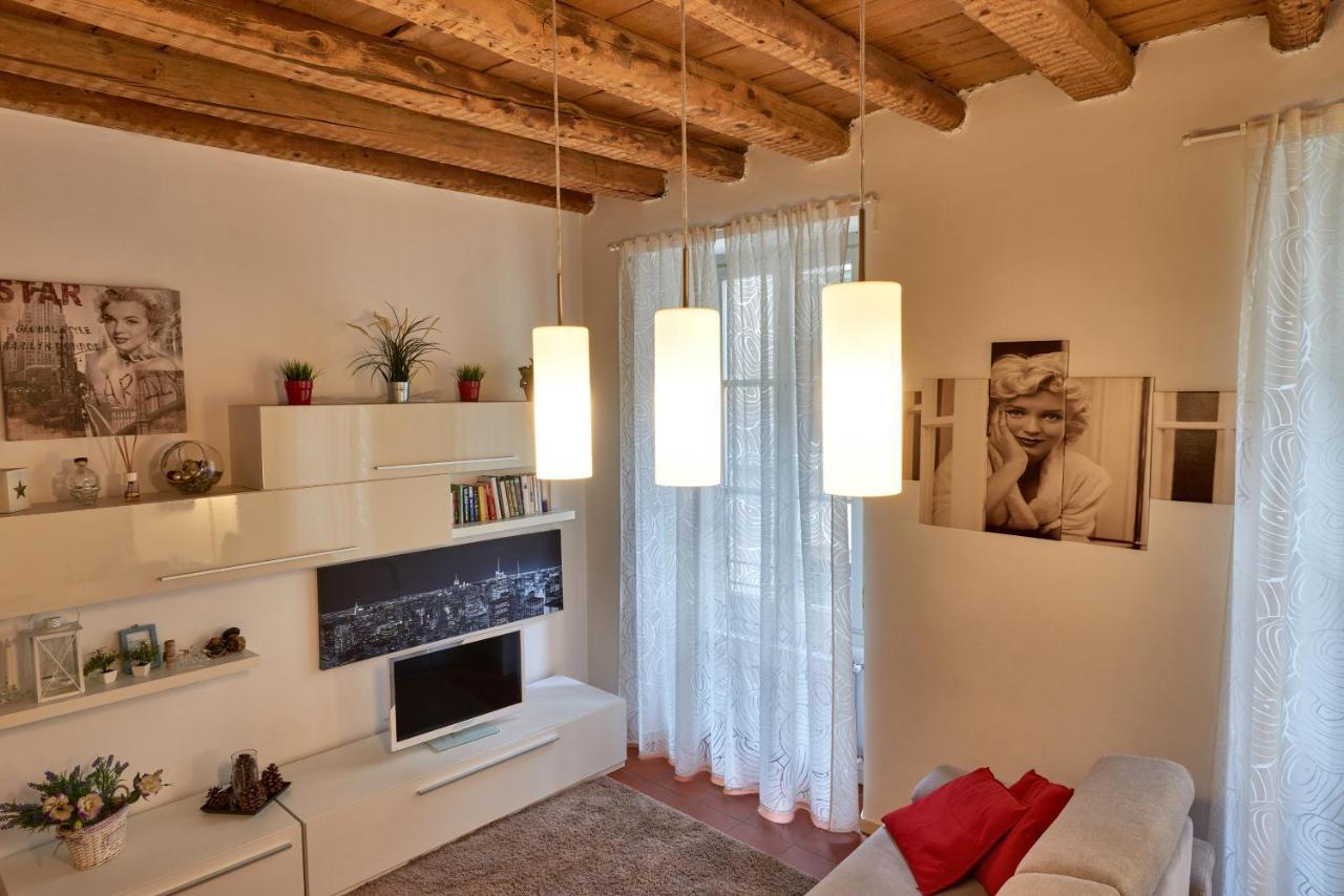 Soleluna Apartments - By Relais Di Giada Lake Como Buitenkant foto